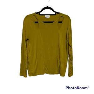 Women's EVERLY Size Small Long Sleeve Shirt Shoulder Cutout.
